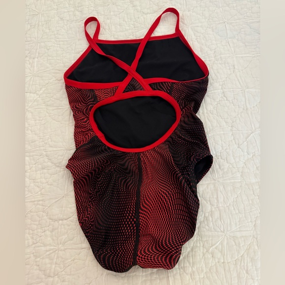 NWOT Speedo Swim One-Piece Swimsuit Red Black Size 8/34 - Picture 4 of 9